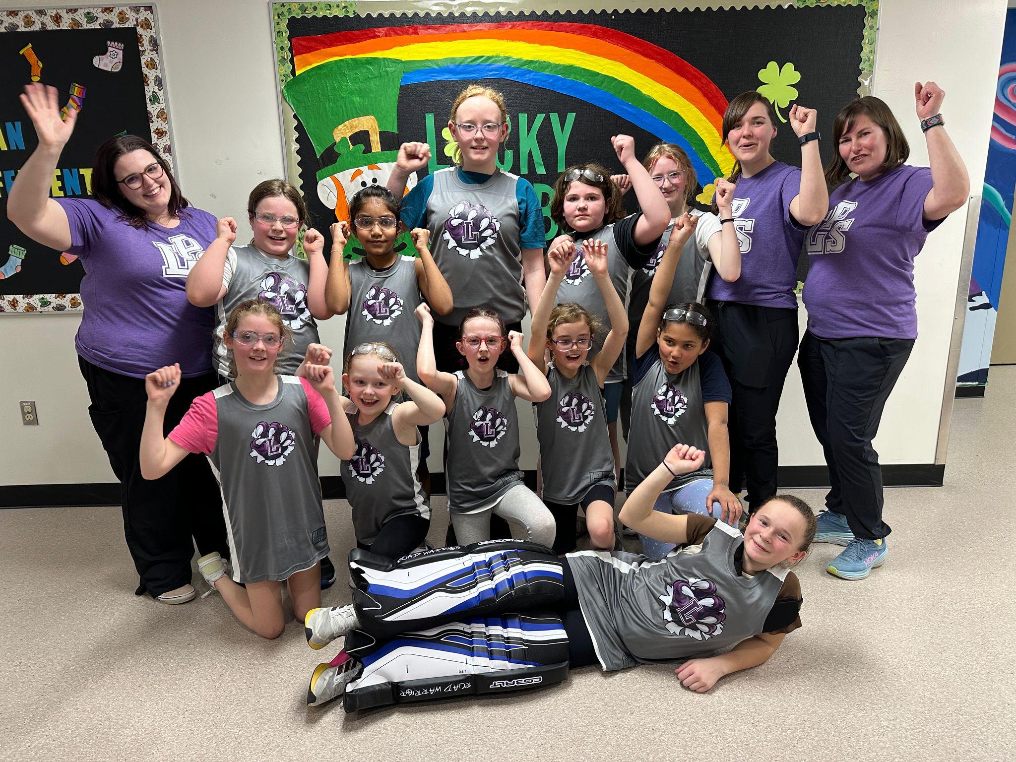 Girls Floor Hockey Team Photo 1